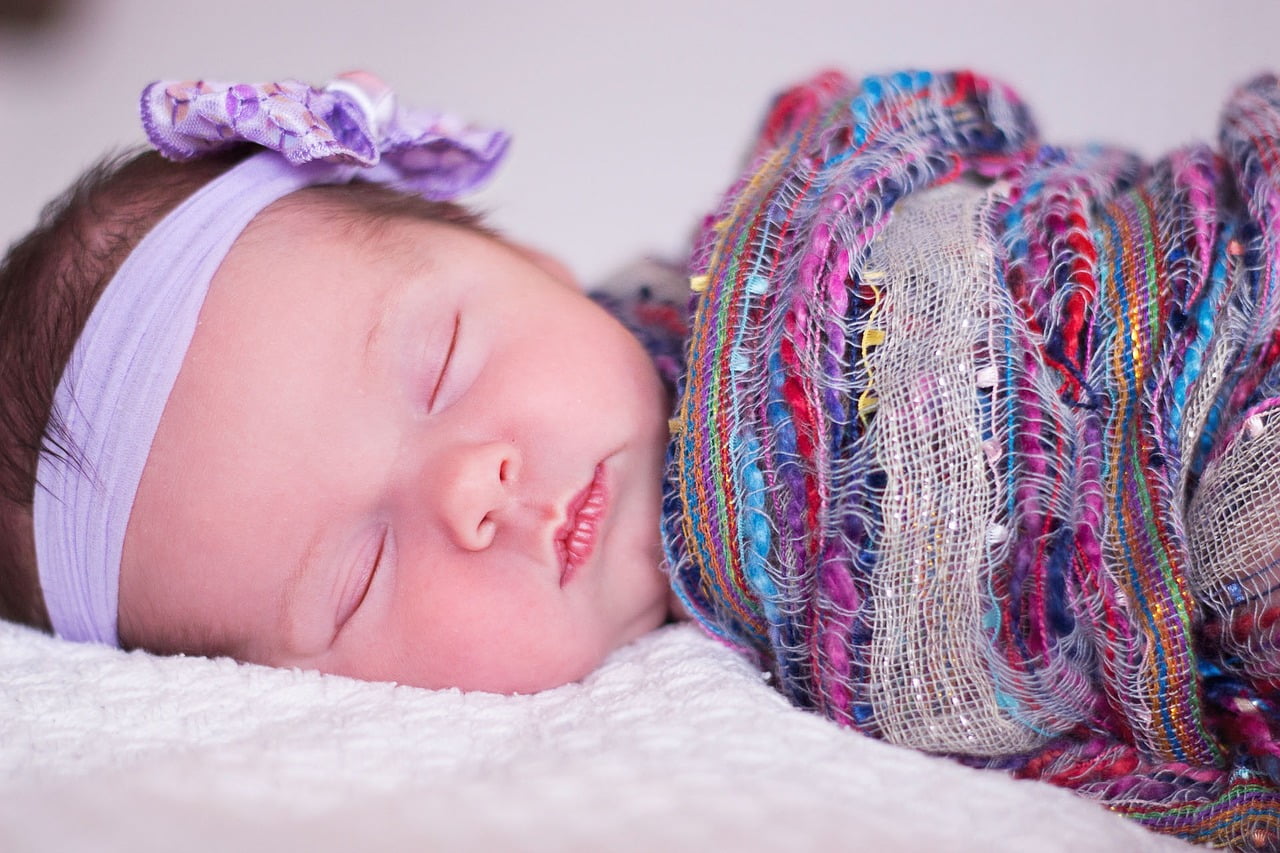 The Perfect Color Palettes for a Newborn Photography